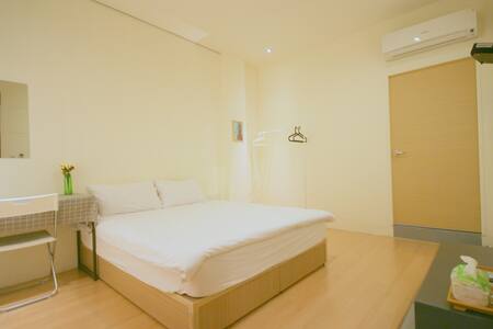 Taichung Travel Calligraphy Greenway Free Wifi Appartements A Louer A West District