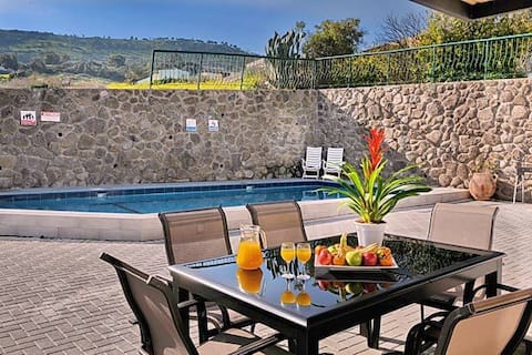 Oz Vacation Apartment in Kinneret