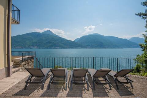 Casa Sole: unique lakefront villa on Lake Como!