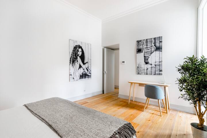 MY LX FLAT Sophisticated Gem in Lisbon’s Heart gallery image 3