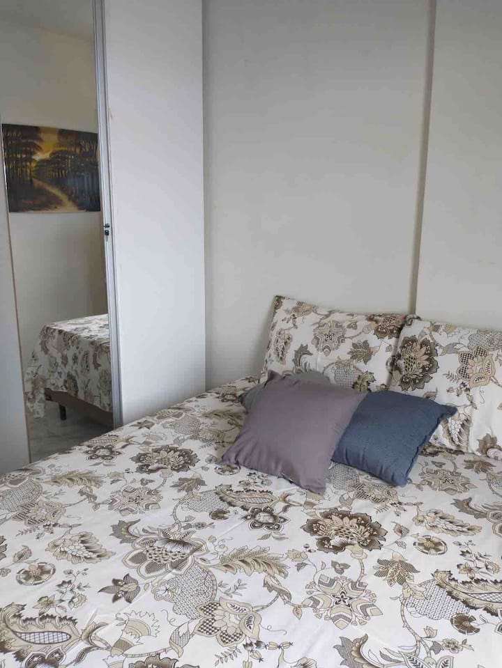 غرفة النوم 2