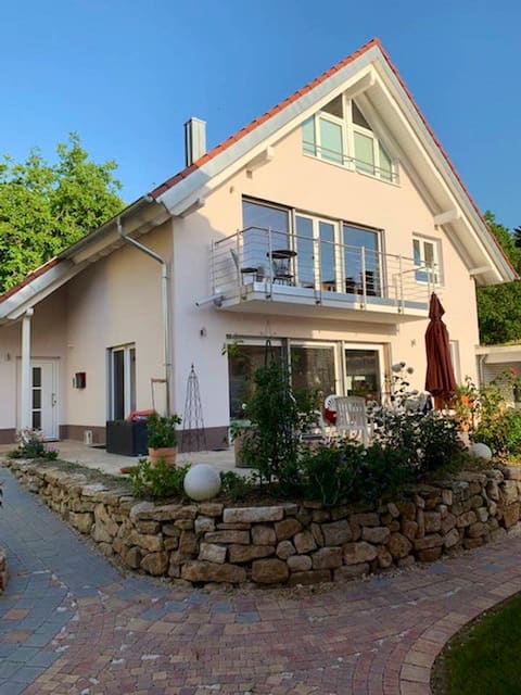 "Oasis of Südbaden" in Schlossgarten 9 c with carport