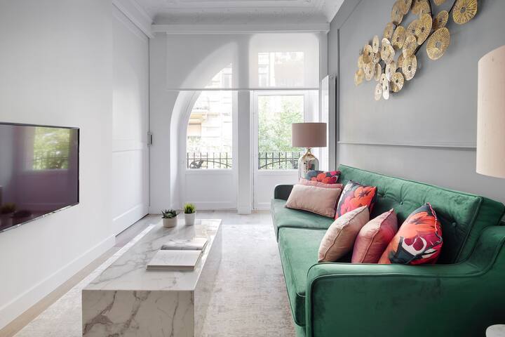 Moraza Suite by FeelFree Rentals gallery image 2