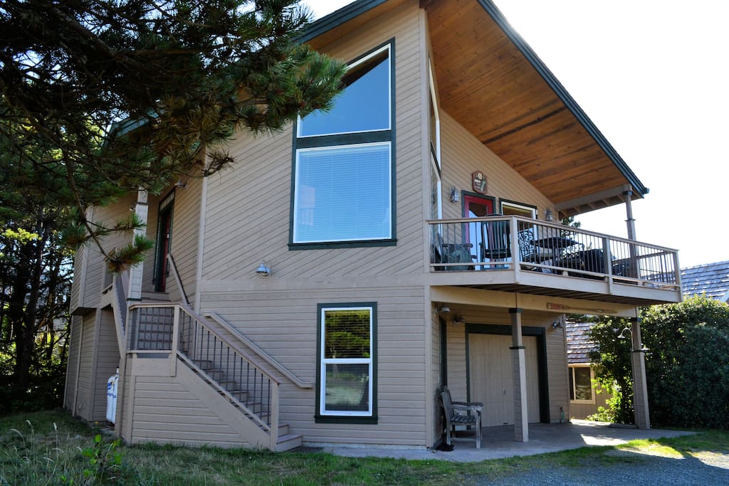 Street view of Chinook House