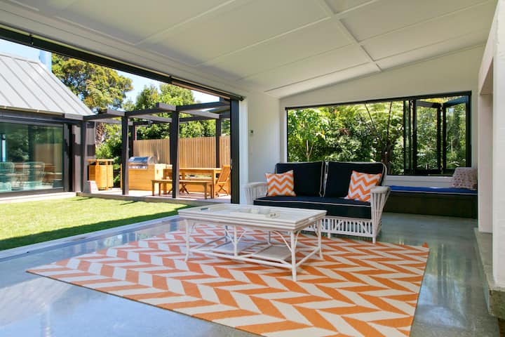 Lanai/nyumba ya shambani (vitanda vya siku 2 kuliko vinaweza kubadilishwa kuwa vitanda vya watoto)