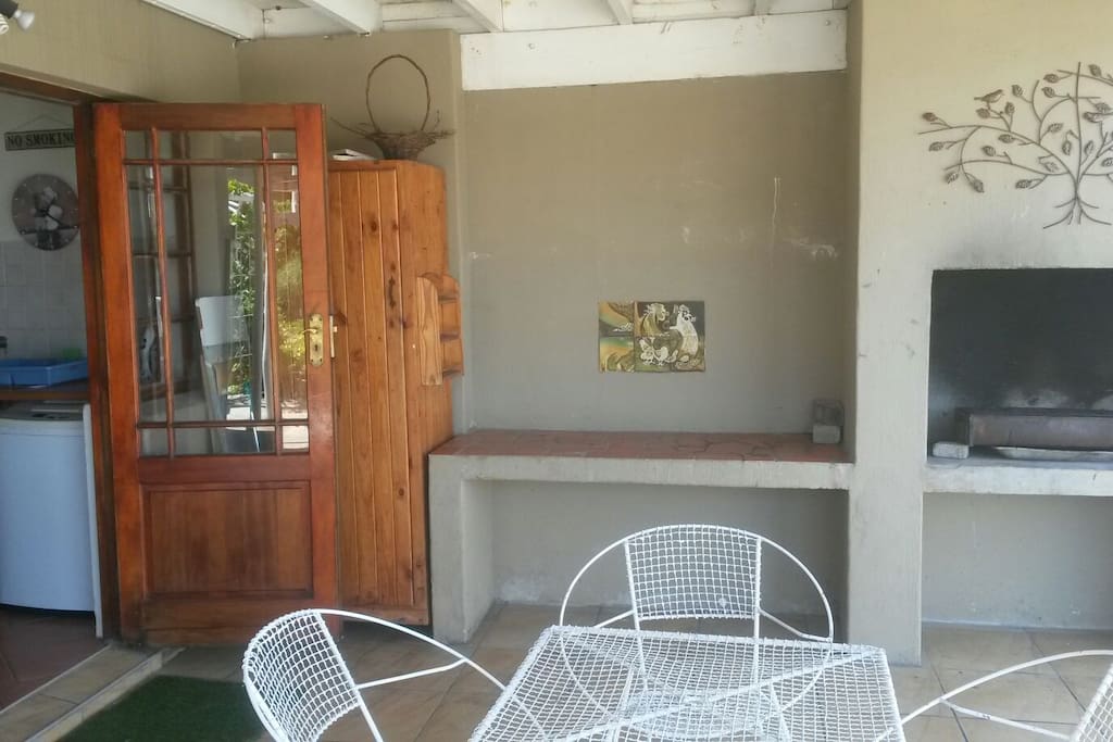 Entrace from braai area