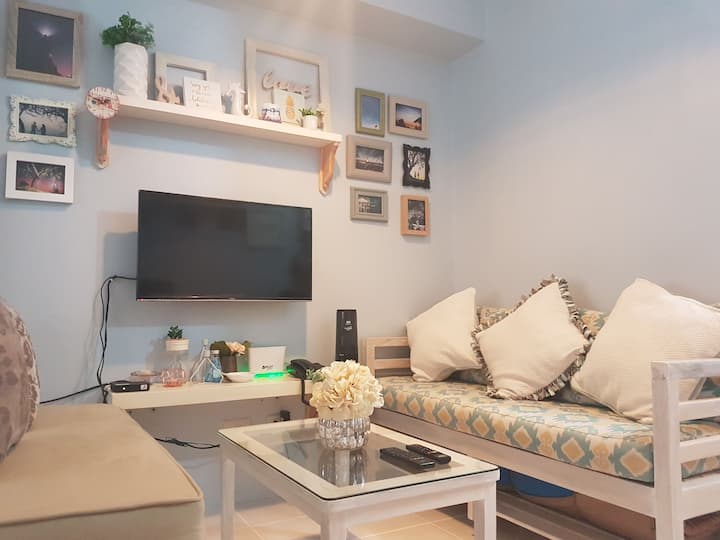 Rt - Your Residence In Tagaytay (Netflix /50mbps) - Tagaytay City