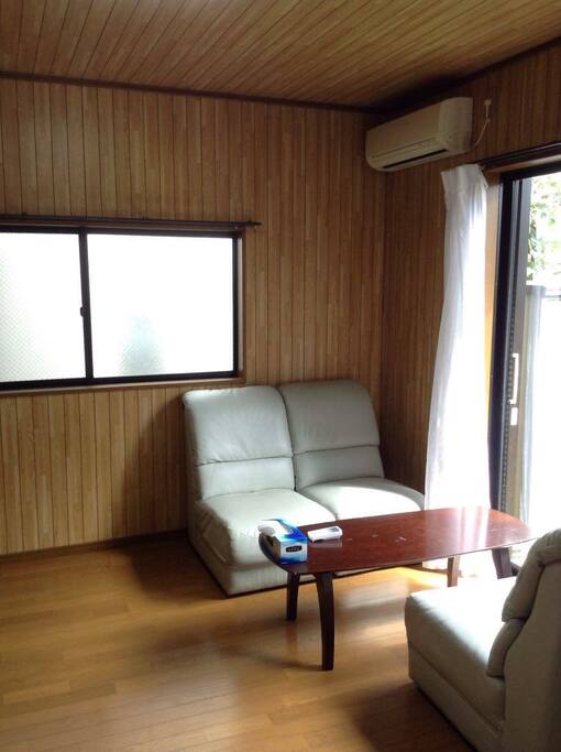 一つ目の部屋 Room 1