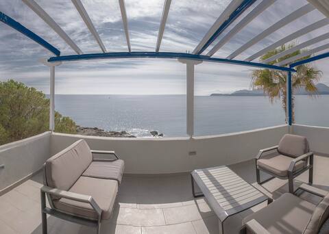 Villa Dimos - 180° sea view