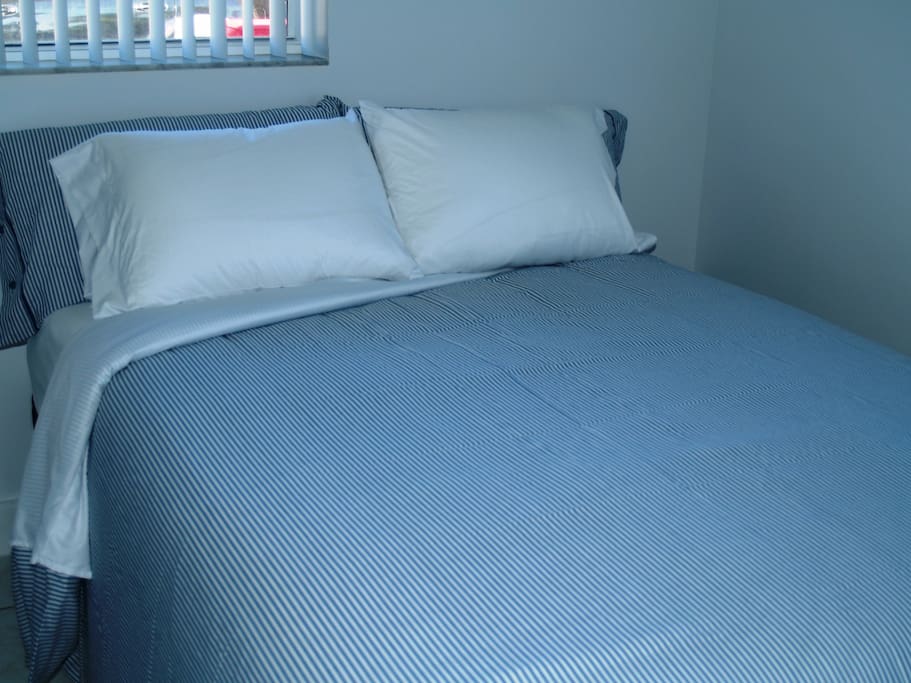 Beds completely protected with down feather mattress added. So comfortable !