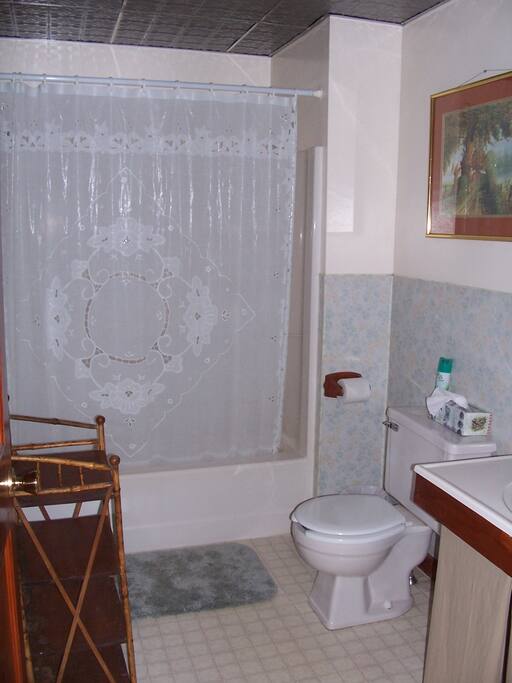Full size bathroom in every room.
