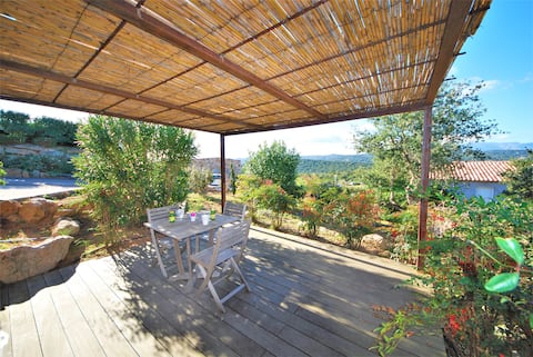 Bergerie avec PISCINE CHAUFFEE 1km Plage