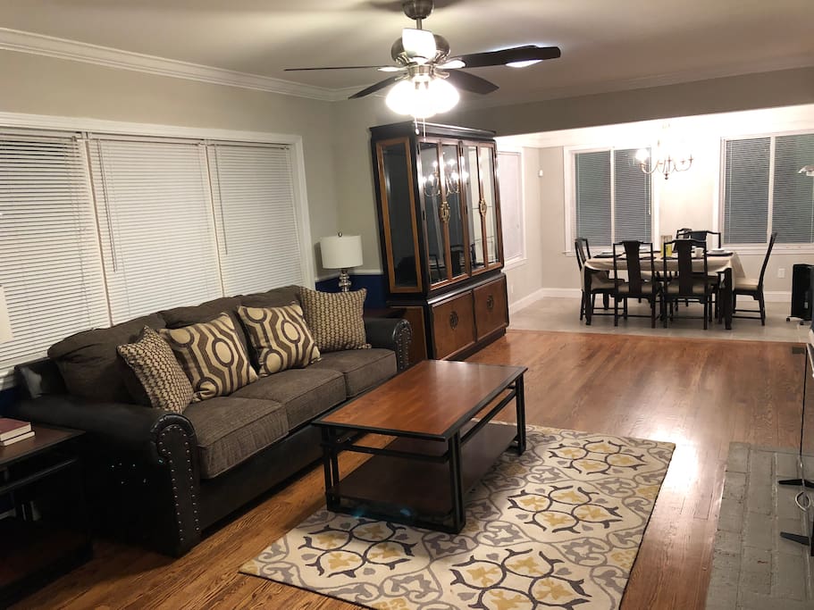 LIVING ROOM OPEN TO THE DINING ROOM