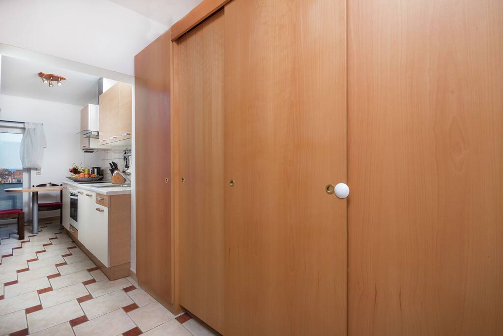 Entrance / Reception