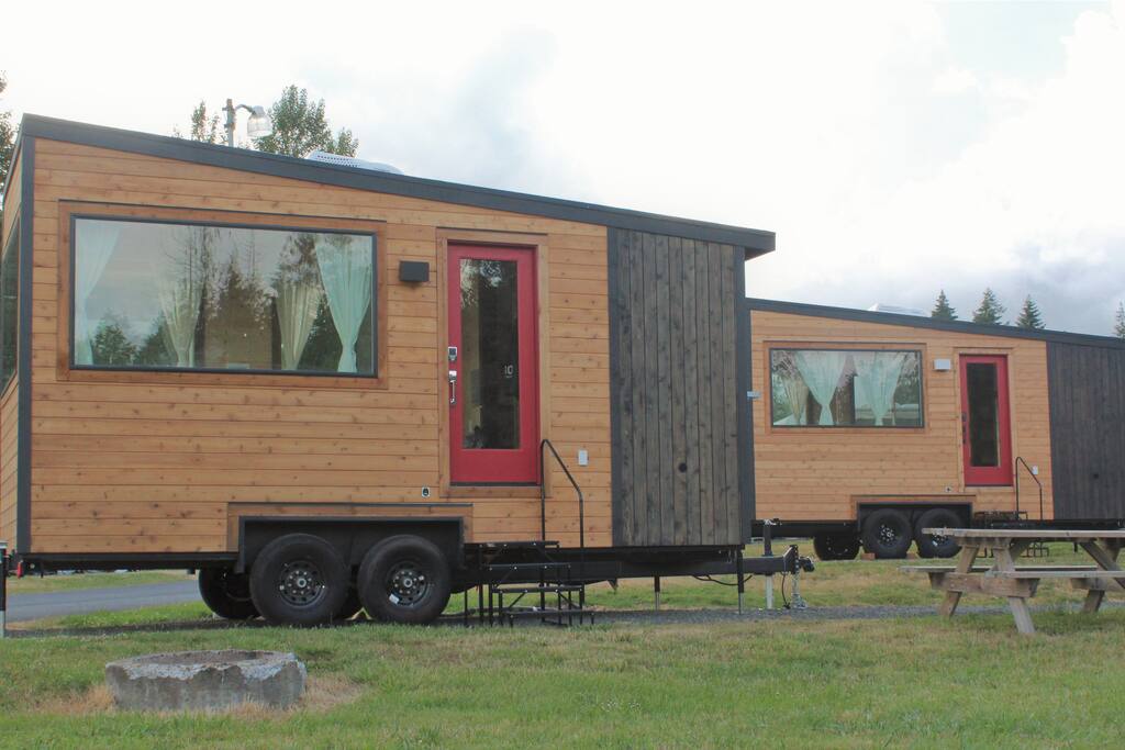These tiny homes were built by HGTV's Tiny Heirloom