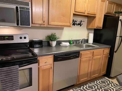 Modern 2 Bedroom Apartment in Mechanicsburg