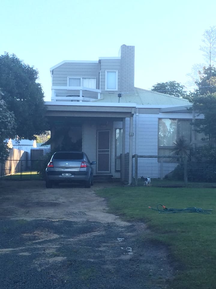 Mallacoota Holiday Rentals & Homes Victoria, Australia Airbnb