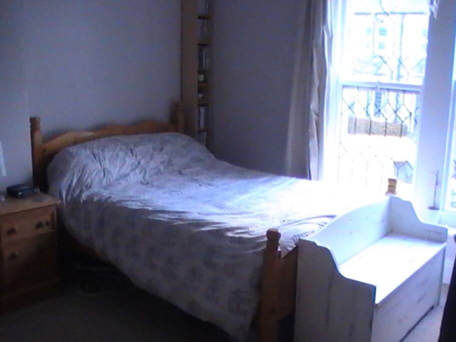Comfortable double bed