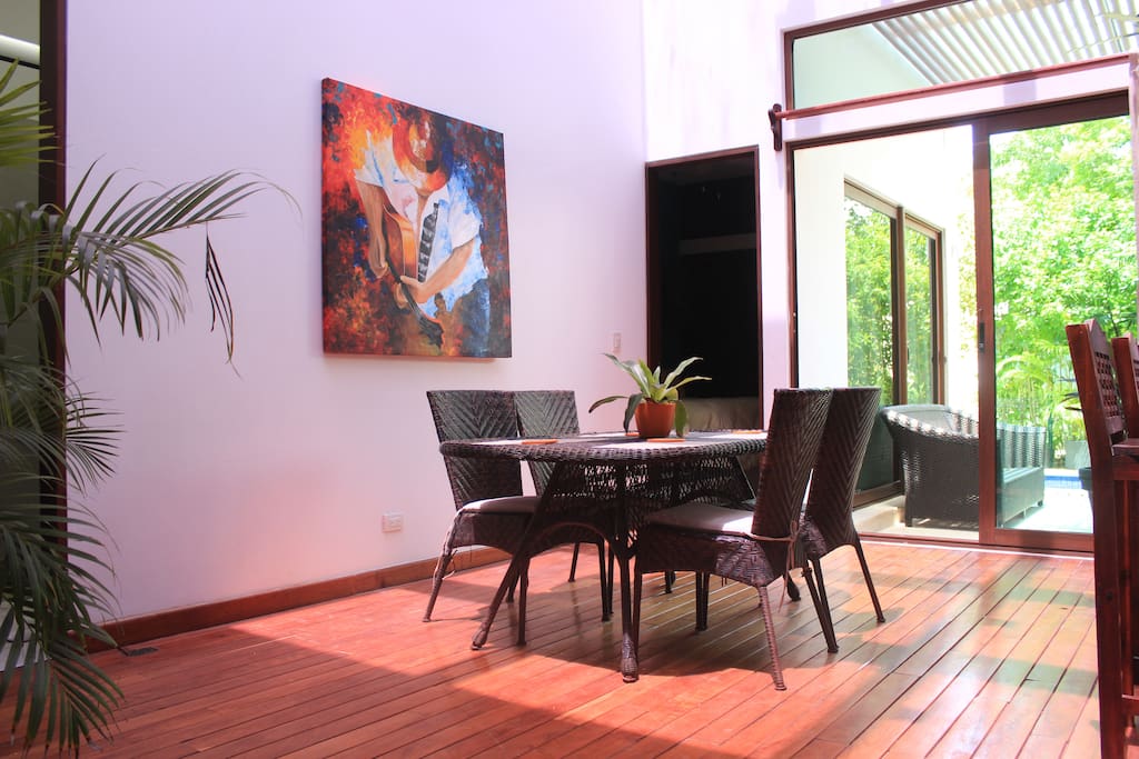 Awesome Living & Terrace