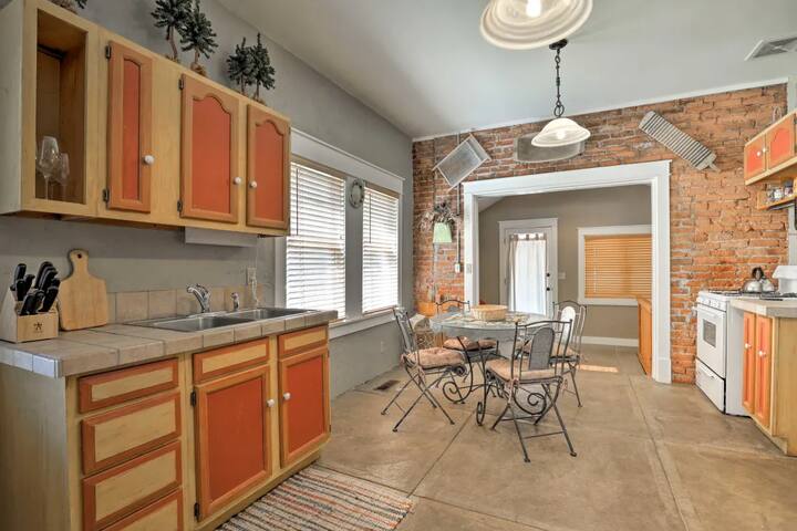 Kanab Cottages managed Airbnb listing 1