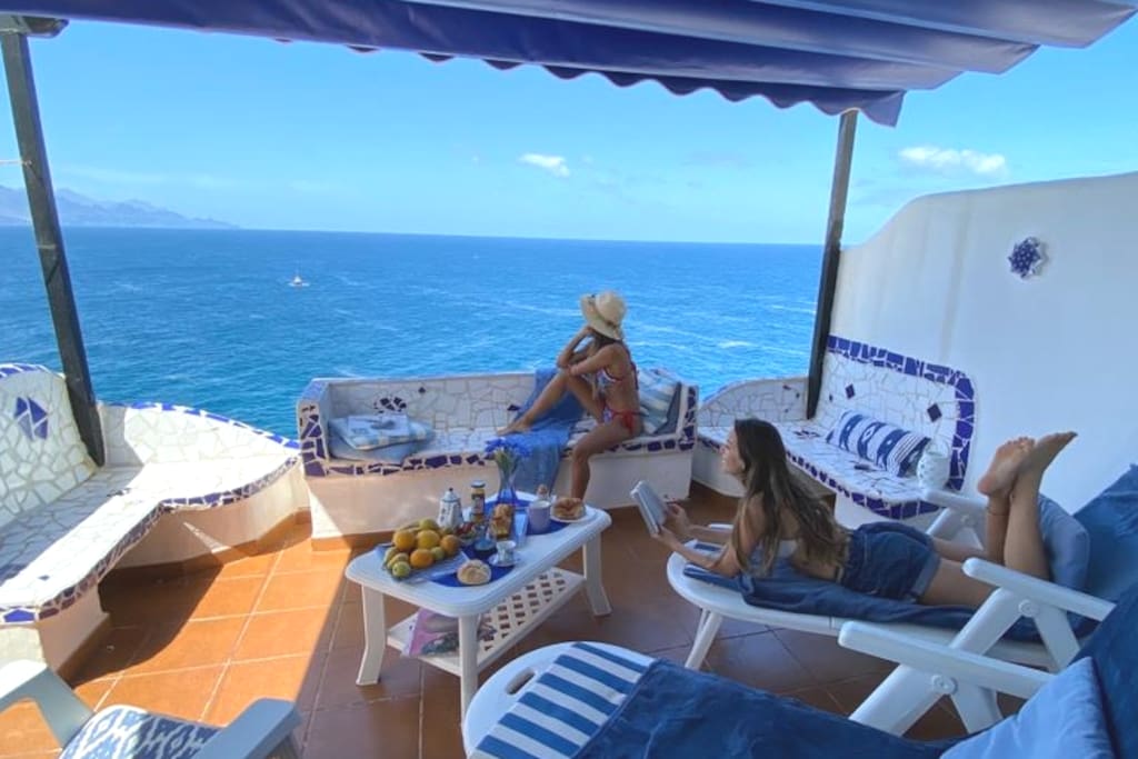 Casita Del Faro Azul Bungalows For Rent In Faro De Sardina Canarias Spain