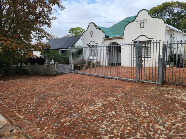 Newlands, Historic character home, solar installed