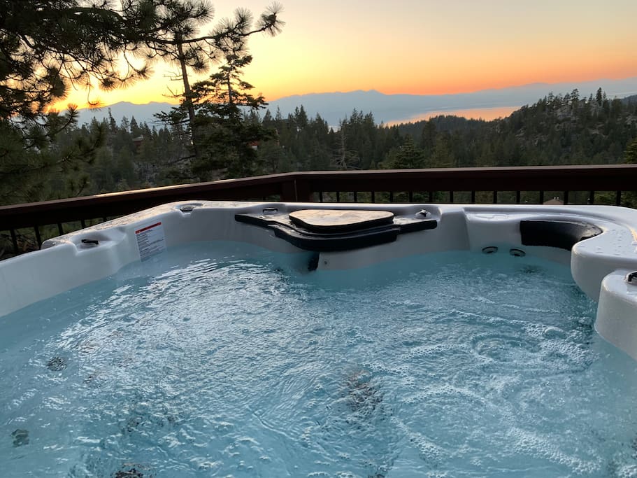 Private hot tub
