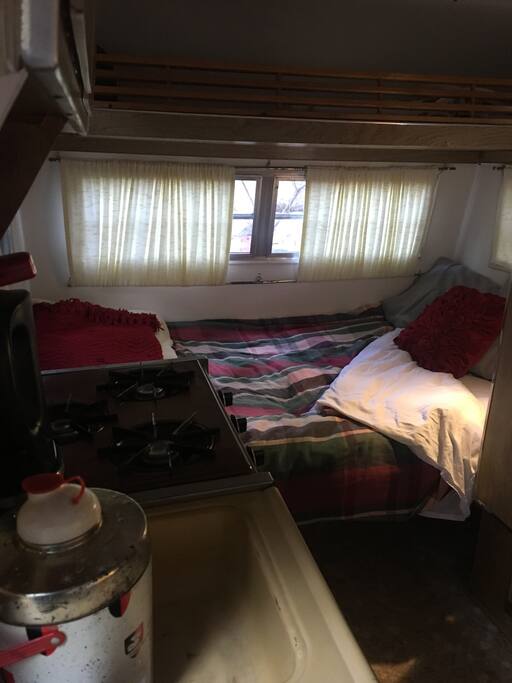 Cozy Christmas time flannel bed linens!