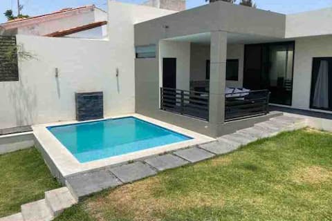 Villa Corona cottage, Jal.