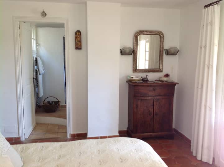 Camera matrimoniale con bagno in camera