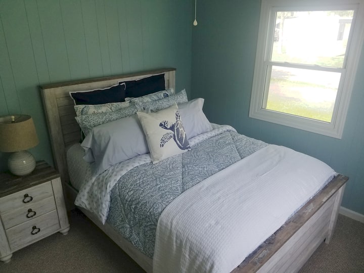 Двойна спалня