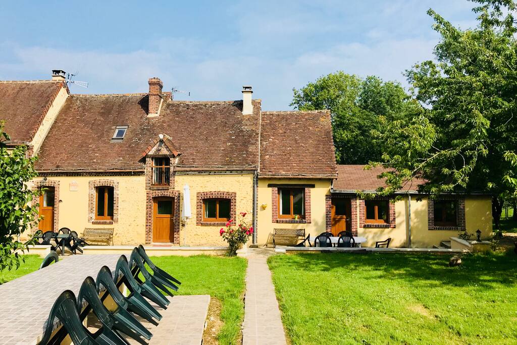 Gite Des Tilleuls Saint Denis D Authou