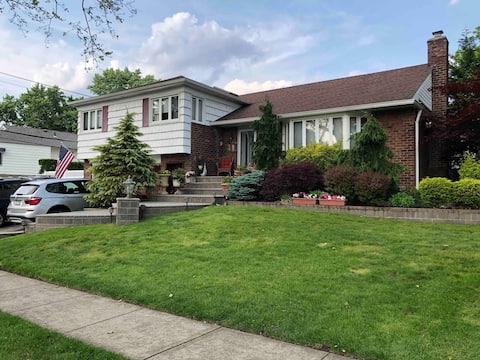Beautiful furnished private Long Island apartment