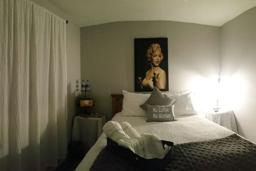 Marilyn Monroe Private Room