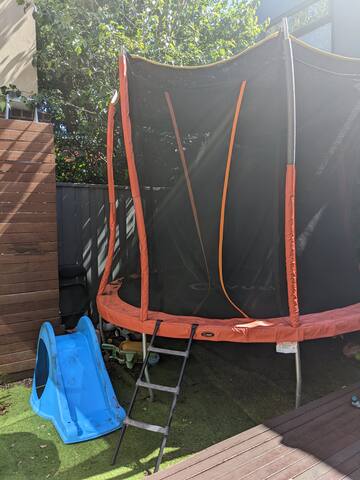 Beachside getaway perfect for families gallery image 2