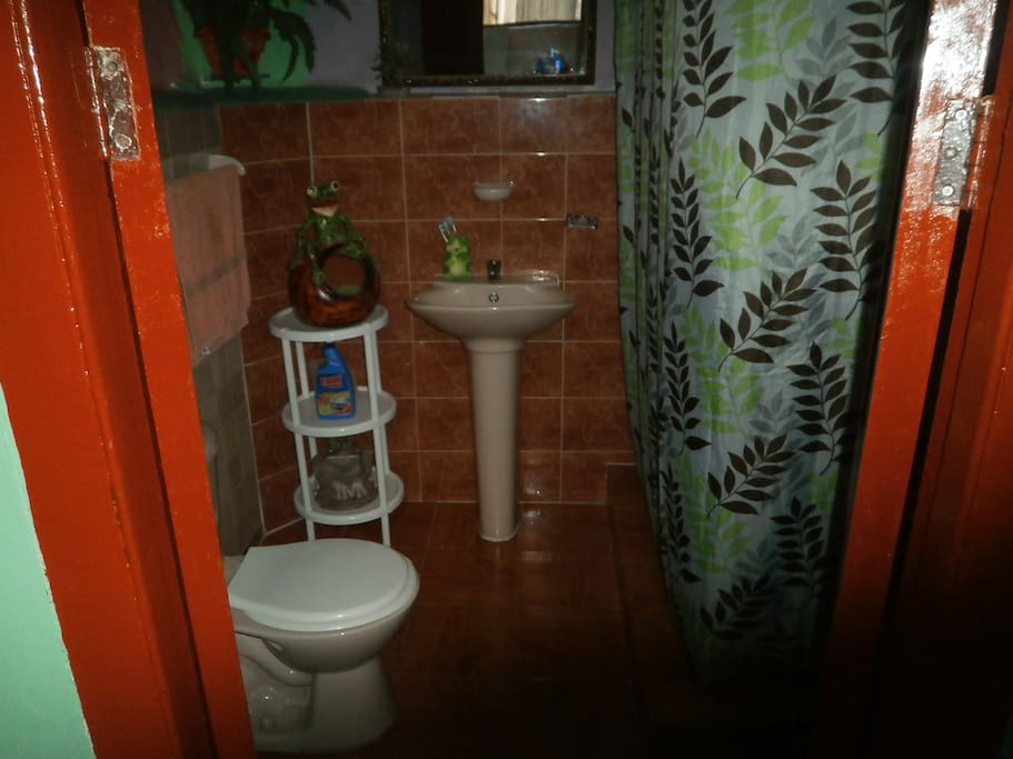 Baño habitacion 3