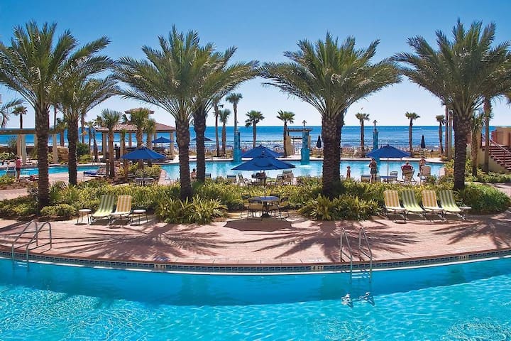Spectacular Ocean FRONT Unit at Shores of Panama ...
