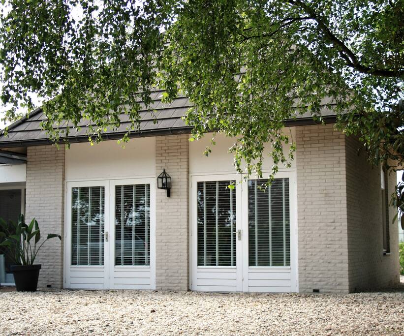 Ons prachtige zomerhuis is alle seizoenen heerlijk om te verblijven