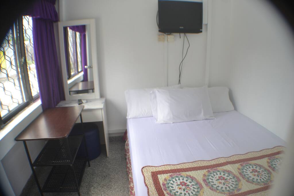 Private Room + Window