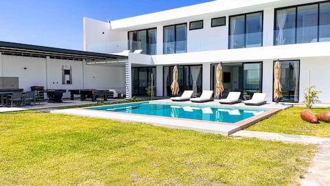 Luxury House with a View Ica