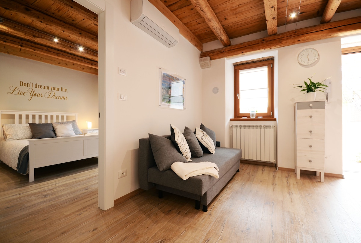 Top Airbnb: Charming apartment from Matijevi apartments in Duino Aurisina