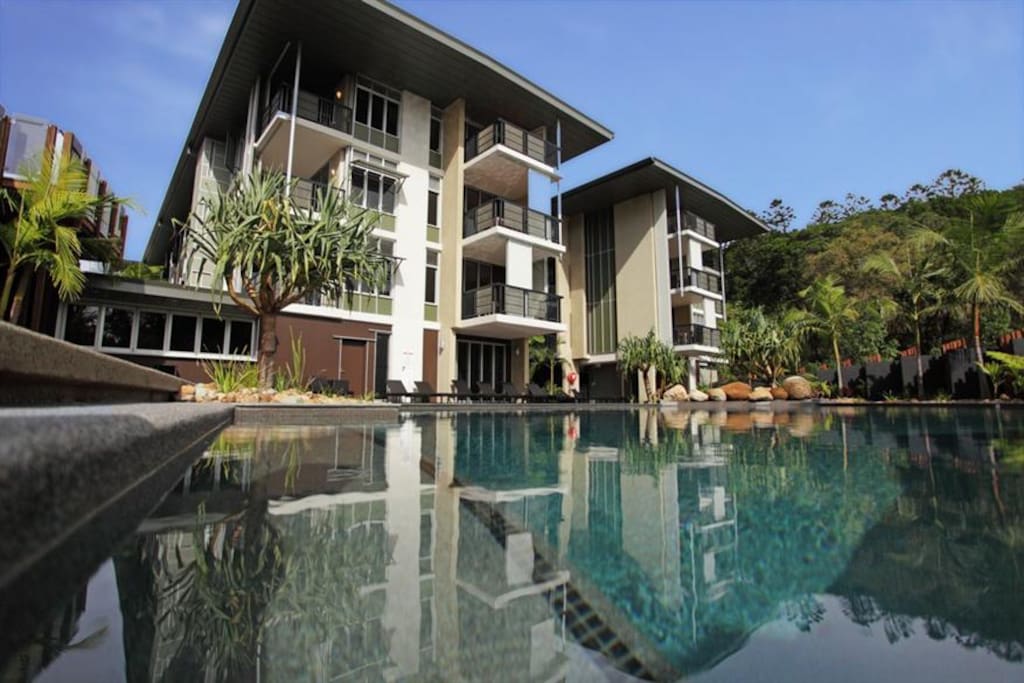 Resort Lagoon Pool