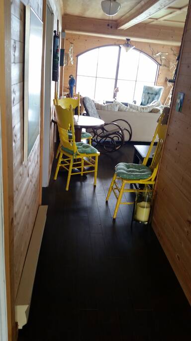 HALL TO LIVING ROOM