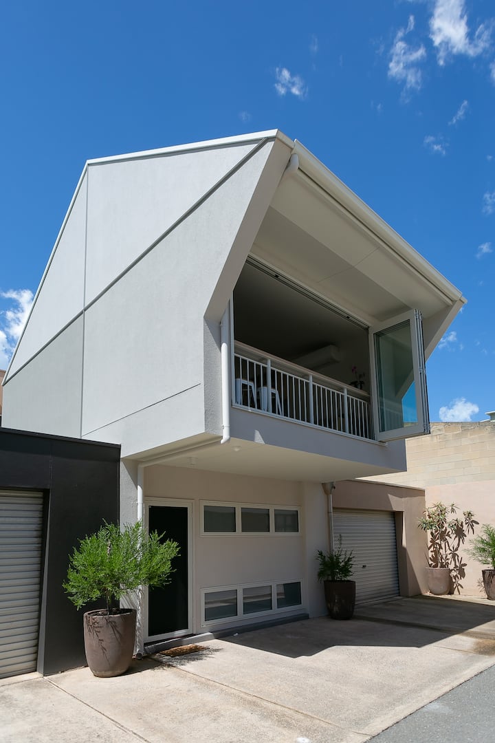 51SQ Eco Home Adelaide city