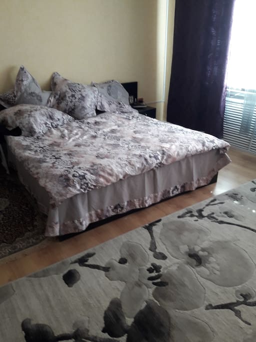 Большая комната