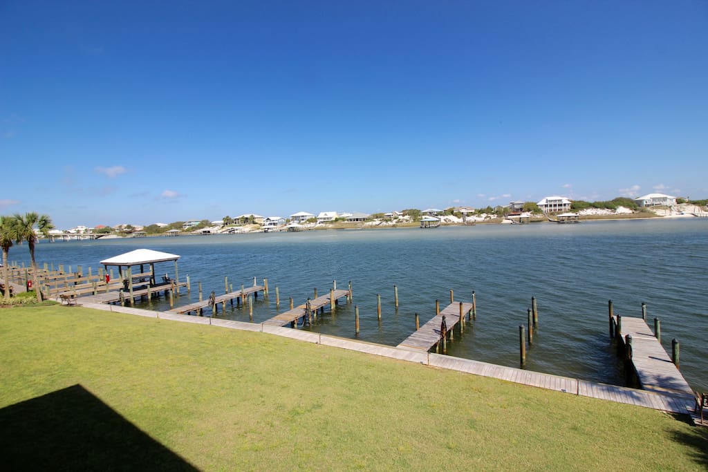 First Come/First Serve Boat Slips