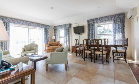 Clairfont Guest Apartments (Apt 8) Near Beaches