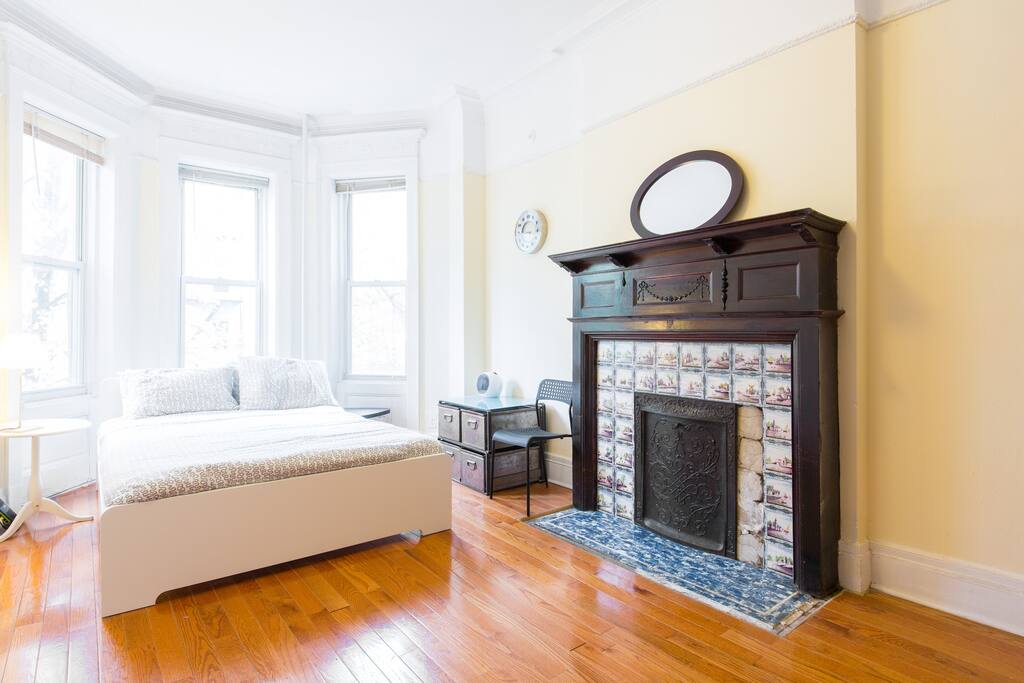 Large Bedroom