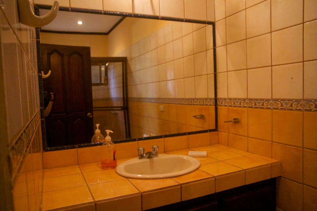 very espacious private bathroom, with hot water.