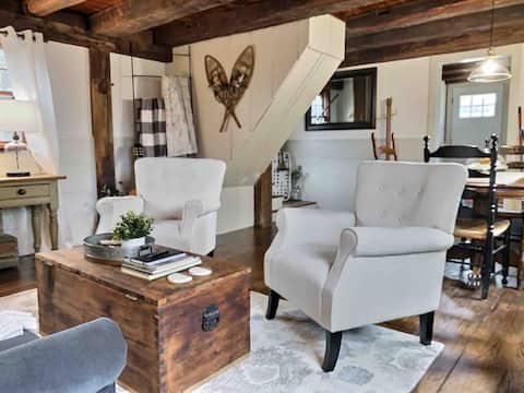 Stuart Cottage/Minutes to Mohawk Ski Area